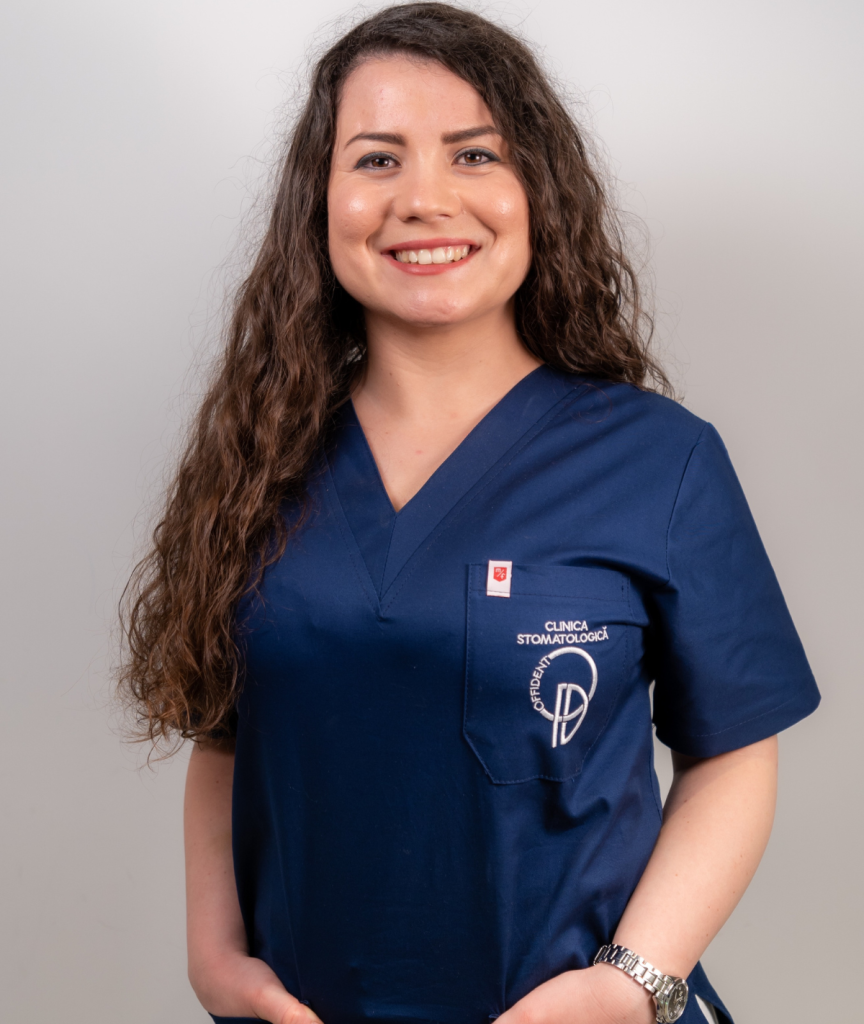 Elena Cotiga @ clinica dentara Cluj, stomatologie Cluj Offident